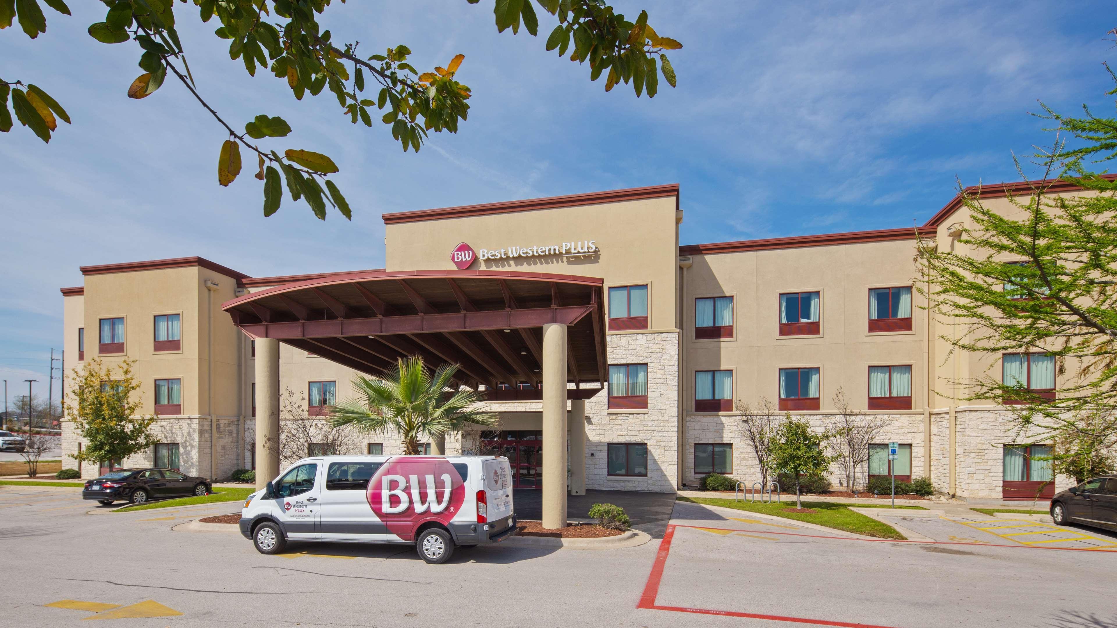 Best Western Plus Austin Airport Inn & Suites Ngoại thất bức ảnh