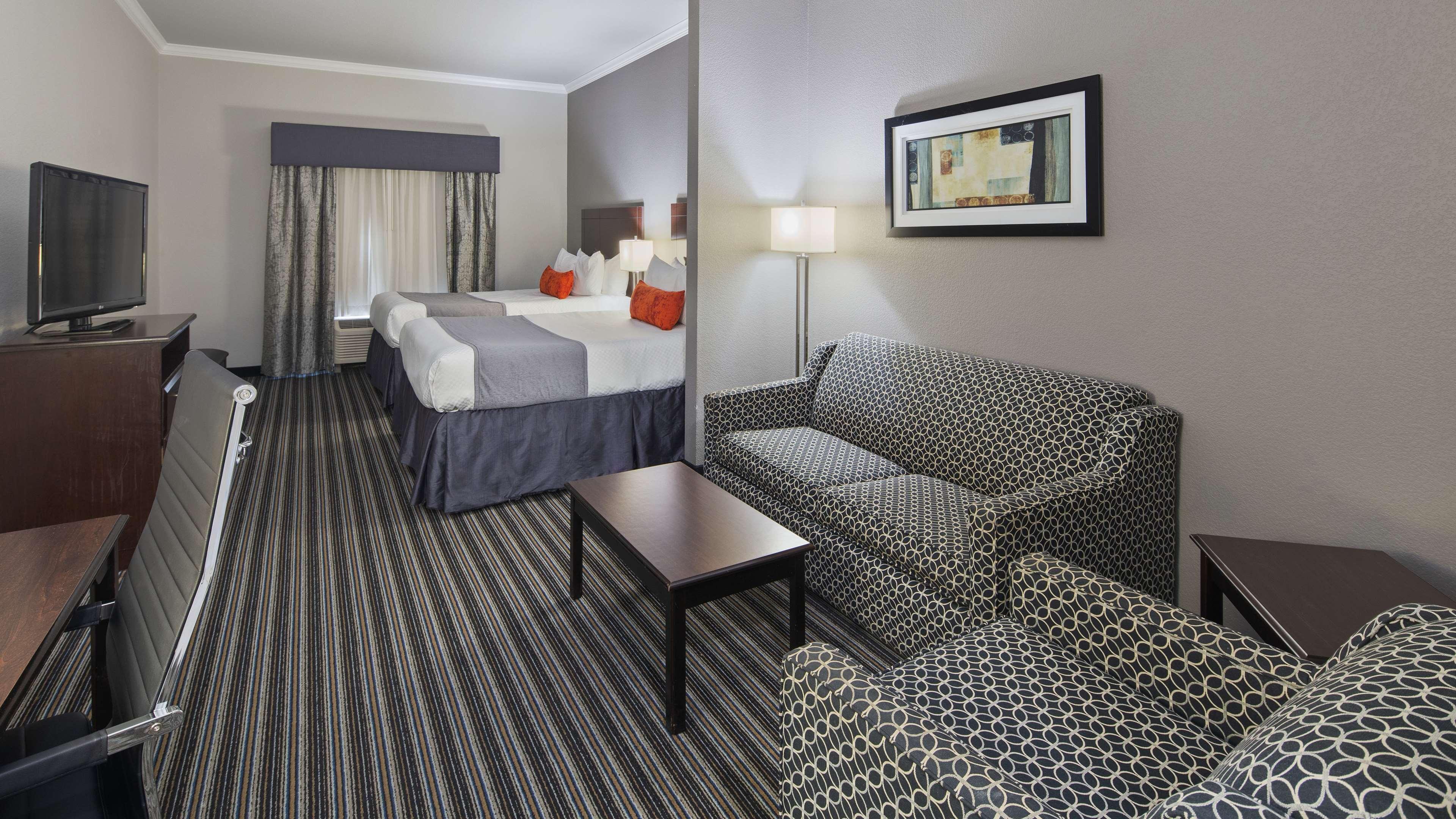 Best Western Plus Austin Airport Inn & Suites Ngoại thất bức ảnh