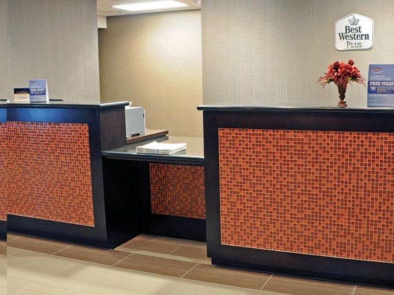Best Western Plus Austin Airport Inn & Suites Ngoại thất bức ảnh